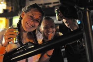 Saigon am Abend: Private Tour per Jeep & Drink an der Skybar