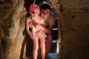 Landutflykt till Saigon City Cu Chi-tunnlarna från Phu My hamn