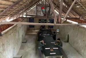 Landutflykt till Saigon City Cu Chi-tunnlarna från Phu My hamn