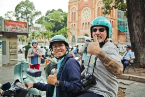 Saigon: City Highlights e Saigon Unseen Scooter Combo Tour