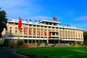 Tour della città di Saigon nel pomeriggio in auto