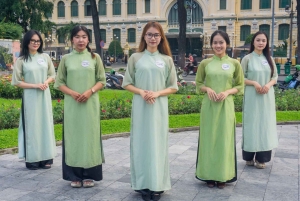 Saigon: Day-Night Sights & Local Food Tour l Female Option