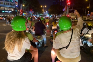 Saigon: Day-Night Sights & Local Food Tour l Female Option