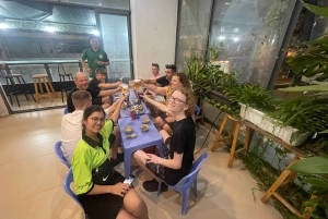 Saigon: Day-Night Sights & Local Food Tour l Female Option