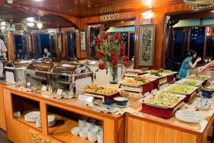 Sajgon: Rejs kolacyjny z kuchnią wiedeńską i muzyką na żywo