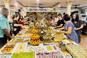 Saigon: Dinner Cruise met Weense keuken & live muziek