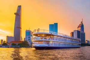 Ужин в Сайгоне на круизе с частным столом