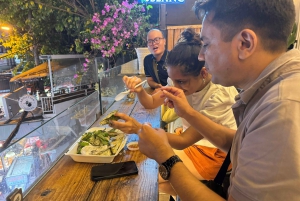 Ho Chi Minh: Paikallinen ruokakierros skootterilla, vegaanivaihtoehto saatavilla