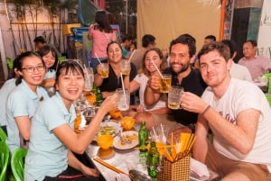 Saigon: Michelin Guide Food Tour with Ao Dai Female Riders