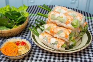 Saigon: Michelin Guide Food Tour with Ao Dai Female Riders