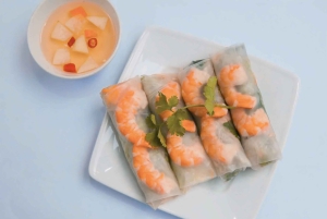 Saigon: tour gastronomico in moto con pilota donna e ristoranti stellati Michelin