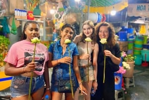 Sajgon: wycieczka kulinarna na motocyklu z gwiazdką Michelin z kobietą za kierownicą