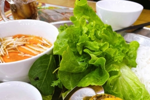 Saigon Night Tour: Street Food, Water Bus, Skyline Coffee