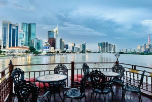 Saigon: Private table on board in a Luxury Cruise