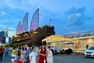 Saigon River Dinner on Cruise with Buffet and live music