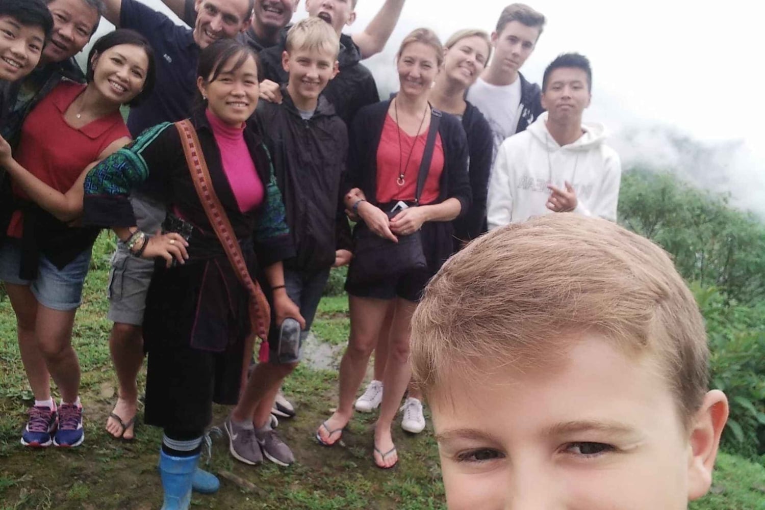 SAPA 1-TAG-MOTORRADTOUR: BanLech-Dörfer, Berg & Mittagessen