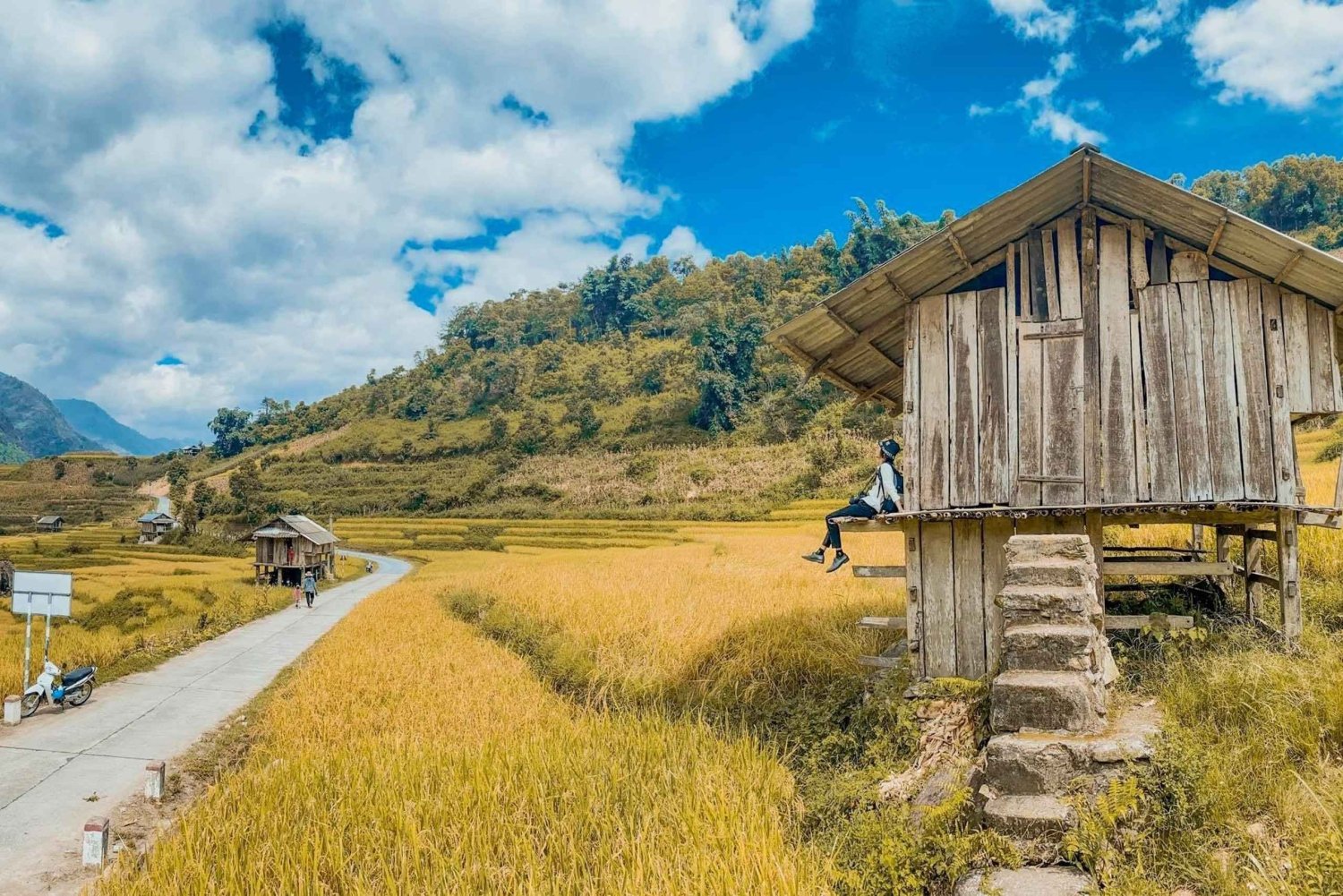 SAPA 1 DAY MOTORBIKE: Visit The Most Remote Villages of SaPa