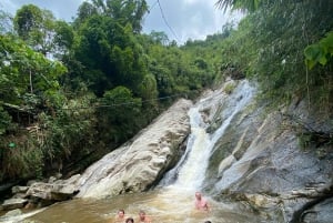 SAPA : TREK ET CULTURE D'UNE JOURNÉE, DÉJEUNER, GUIDE HMONG LINH