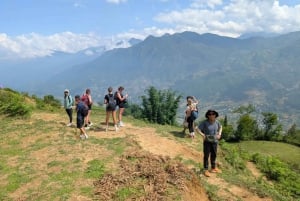 Découvrez Sapa : 2 jours et 1 nuit d'aventure en trek et séjour confortable chez l'habitant à LaLa.