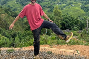 SAPA 2 päivän vaellus ja 1 yö kotimajoituksessa paikallisten kanssa