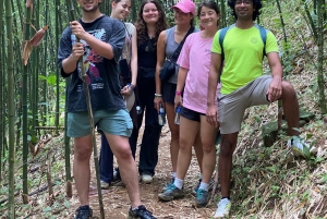 SAPA: 2 PÄIVÄN VAELLUS & KULTTUURI + KOTIMAJOITUS + HMONG-OPPAAN LINH