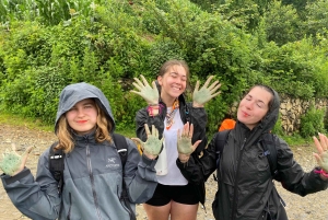 SAPA: 2 PÄIVÄN VAELLUS & KULTTUURI + KOTIMAJOITUS + HMONG-OPPAAN LINH