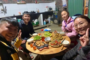 Sapa : randonnée de 2 jours et 1 nuit chez l'habitant avec un guide de la région