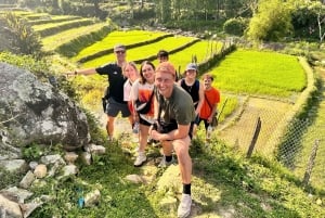 SAPA: 2 GIORNI a piedi e 1 notte in famiglia con guida locale