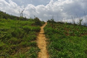 SAPA: 2 GIORNI a piedi e 1 notte in famiglia con guida locale