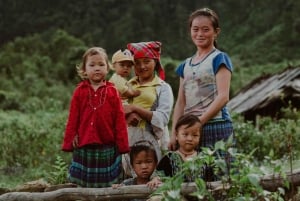 Sapa 2D1N Familjevandringstur: Lätta stigar och lokal hemvistelse