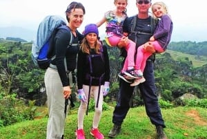 Sapa 2D1N Familjevandringstur: Lätta stigar och lokal hemvistelse