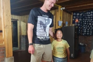 Sapa: 2 päivän ja 1 yön vaellus paikallisen oppaan kanssa ja kodikas LaLa-kotimajoitus