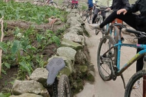 Sapa: 3-Day Bac Ha Bike Tour with Markets and Villages