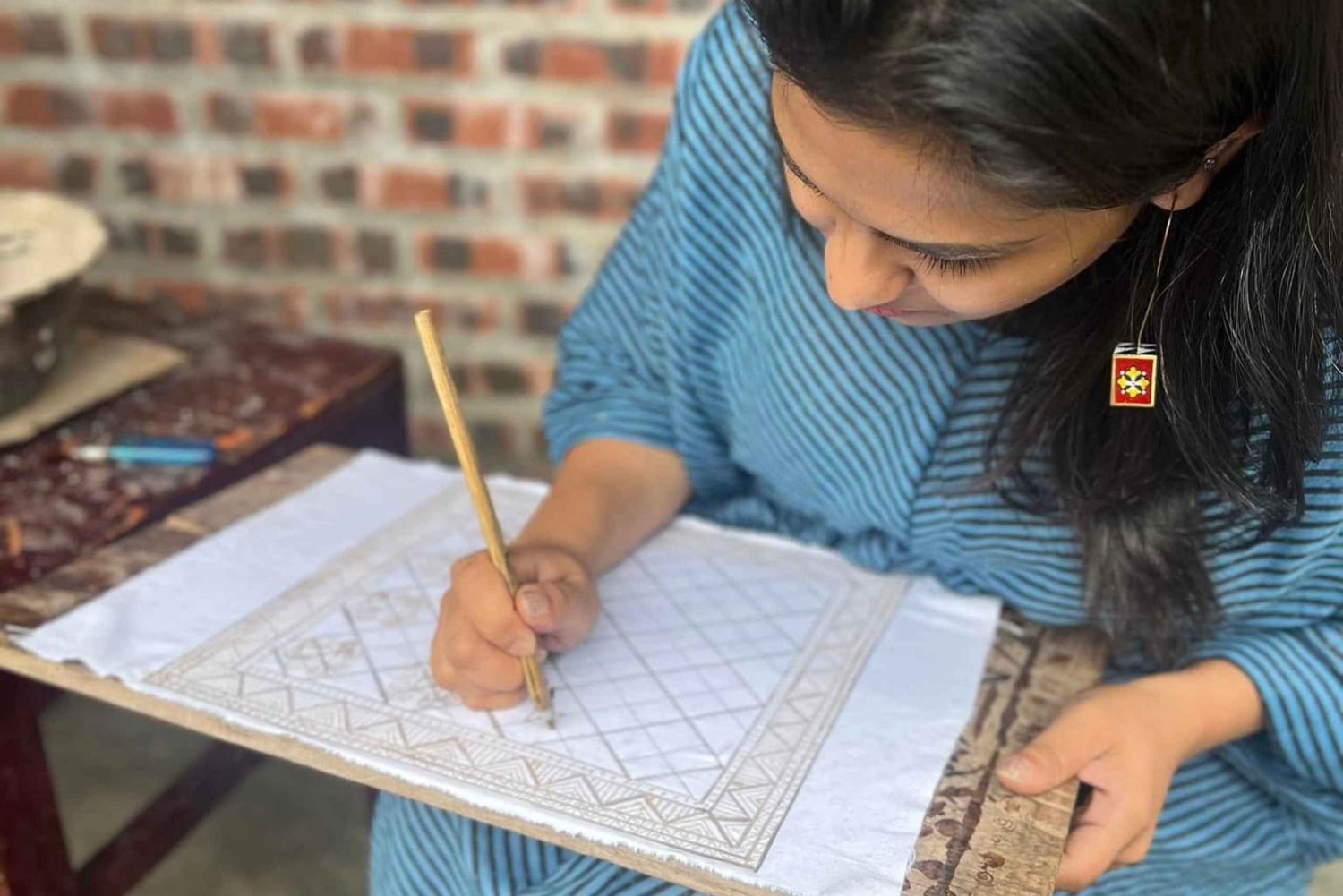 Sapa : cours de peinture à la cire batik, de teinture à l'indigo et de broderie