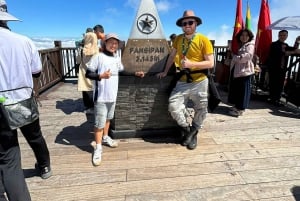 SAPA: Suba até a montanha Fansipan com um guia local