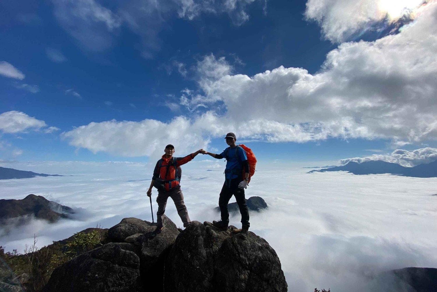 Sapa: Ky Quan San Hiking 3D3N (Bach Moc Luong Tu)