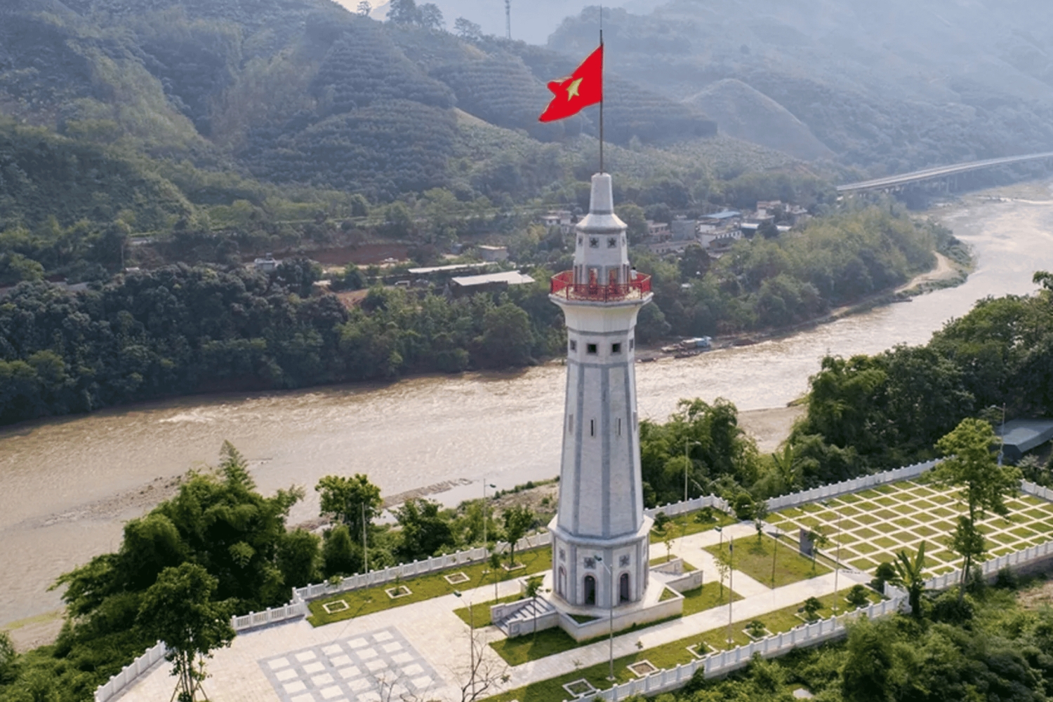 Circuito de mota em Sapa: aventura de 2 dias nas terras altas