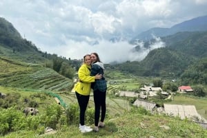 Sapa: Motorcykeltur 1-dags guidet tur Besøg vandfald og lokale landsbyer