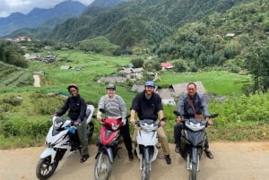 Sapa: Tour di 1 giorno in moto per visitare cascate e villaggi locali