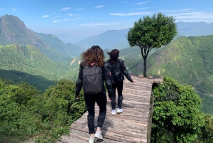 Sapa: Tour di 1 giorno in moto per visitare cascate e villaggi locali