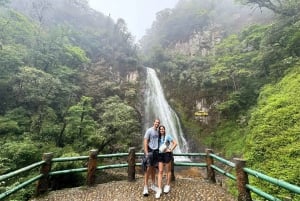 Sapa: Tour di 1 giorno in moto per visitare cascate e villaggi locali