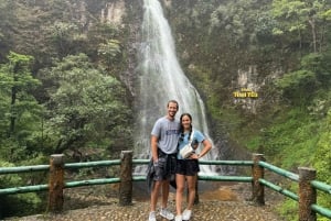 Sapa: Tour di 1 giorno in moto per visitare cascate e villaggi locali