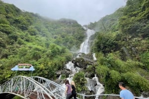 Sapa: Tour di 1 giorno in moto per visitare cascate e villaggi locali