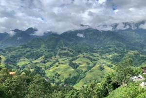 Sapa: Tour di 1 giorno in moto per visitare cascate e villaggi locali