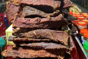 Sapa Night Market Experience – BBQ, Hotpot & Black Chicken