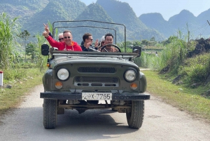 Sapa open Air Jeep Full Days Tour päästä pois Beate Path