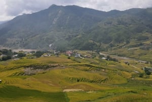 From Hanoi: 2-Day Sapa Trekking Trip with Homestay & Meals