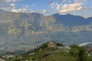 Sapa: Seo My Ty, Den Thang, and Ta Van Motorbike Tour