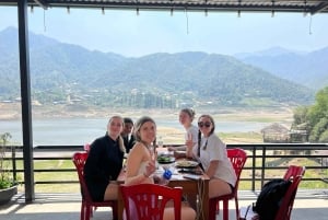 Sapa: Motorradtour nach Seo My Ty, Den Thang und Ta Van