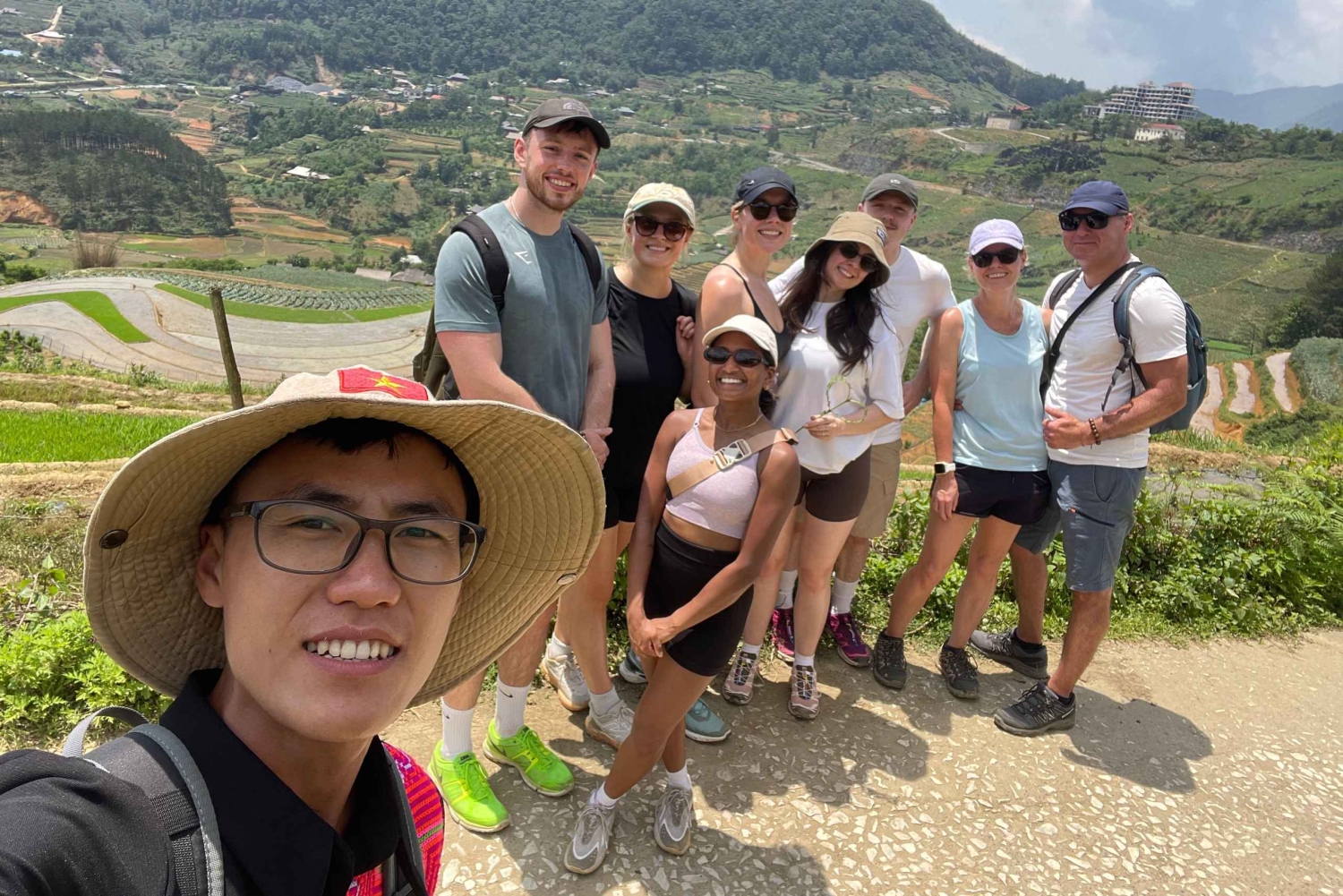 Sapa: Wycieczka do wioski Ta Phin i ziołowa kąpiel Red Dao